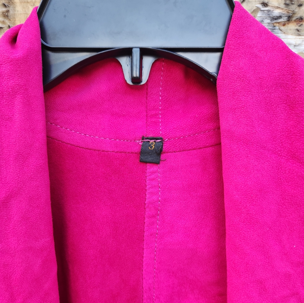 NWOT Genuine Suede Drape Front Open Vest Shrug from Argentina - Picture 3 of 4